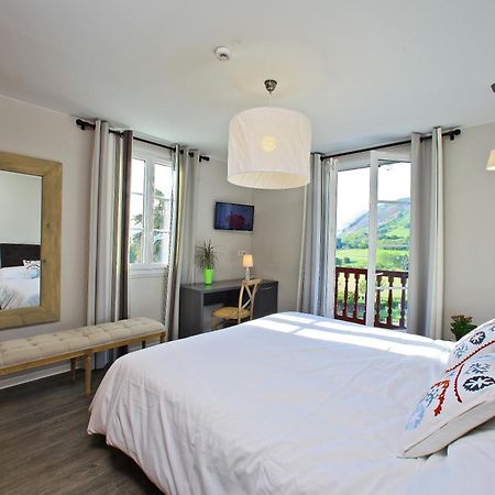 Hotel Restaurant Du Fronton Itxassou Εξωτερικό φωτογραφία